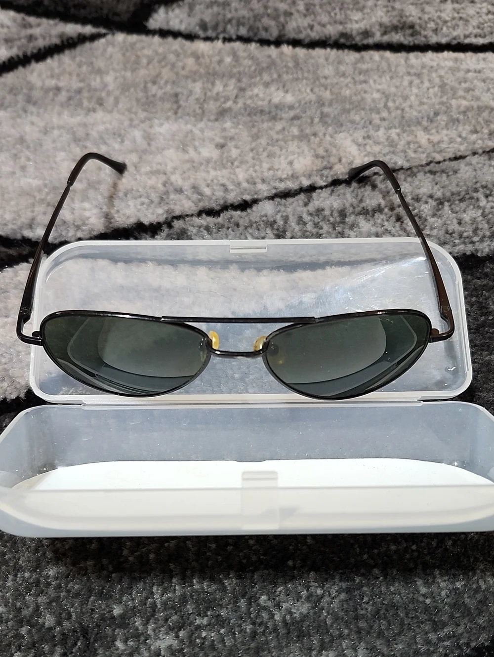 VINTAGE ZONI HANDMADE REFLECTIVE PLOARIZED ZEBRA & BLACK METAL AVIATOR SUNGLASSE